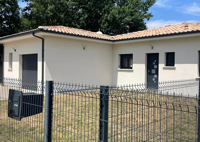 Villa Detente